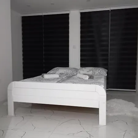 L&l Apartman